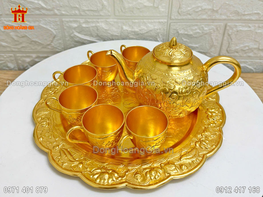 Đồng Hoàng Gia nhận chế tác bộ ấm chén dát vàng theo yêu cầu